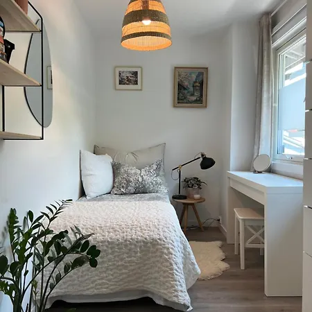 Cosy Room 10M To Oslo S Only Women Exterior photo