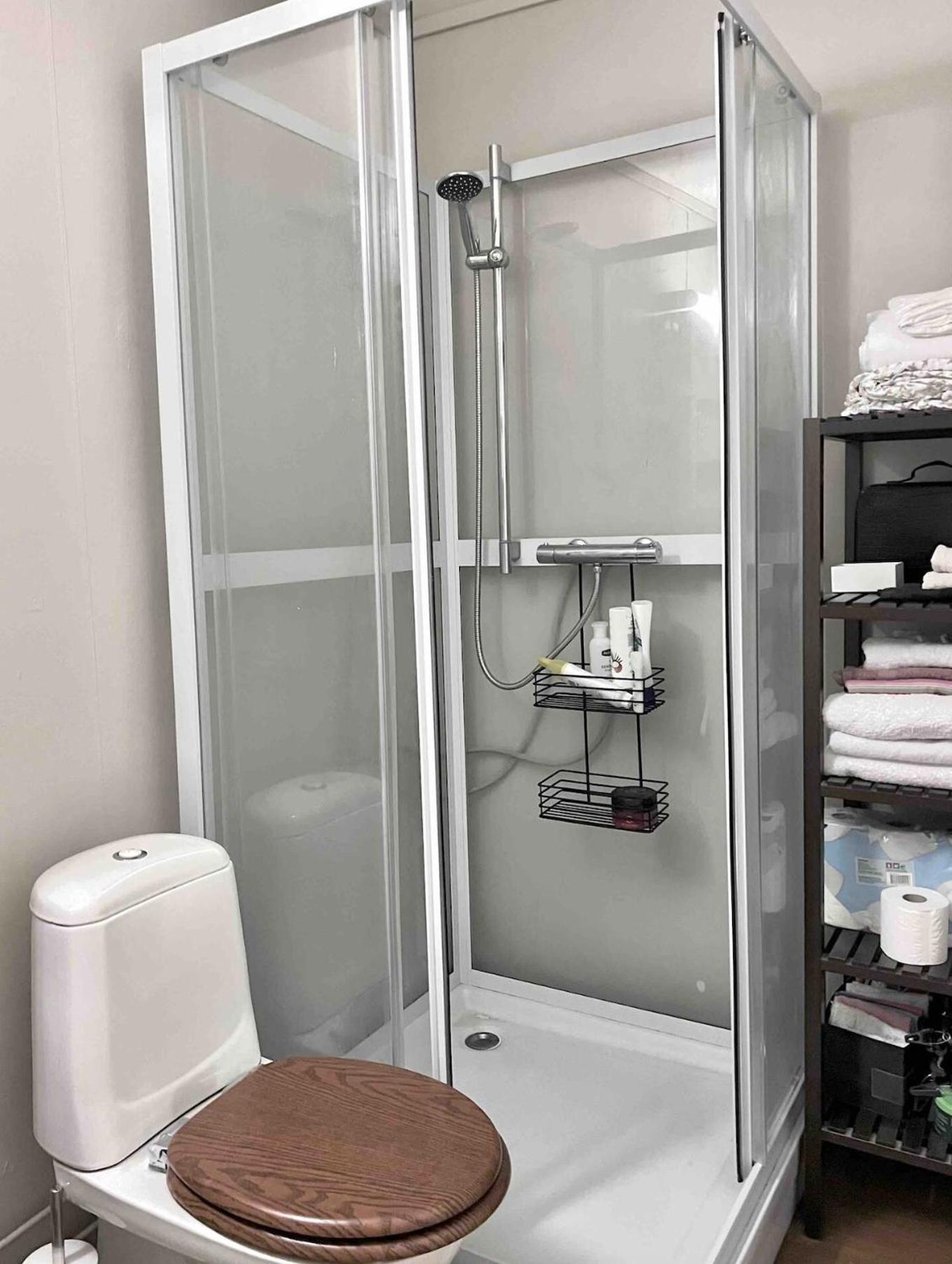 Cosy 10m To S Only Women Homestay *