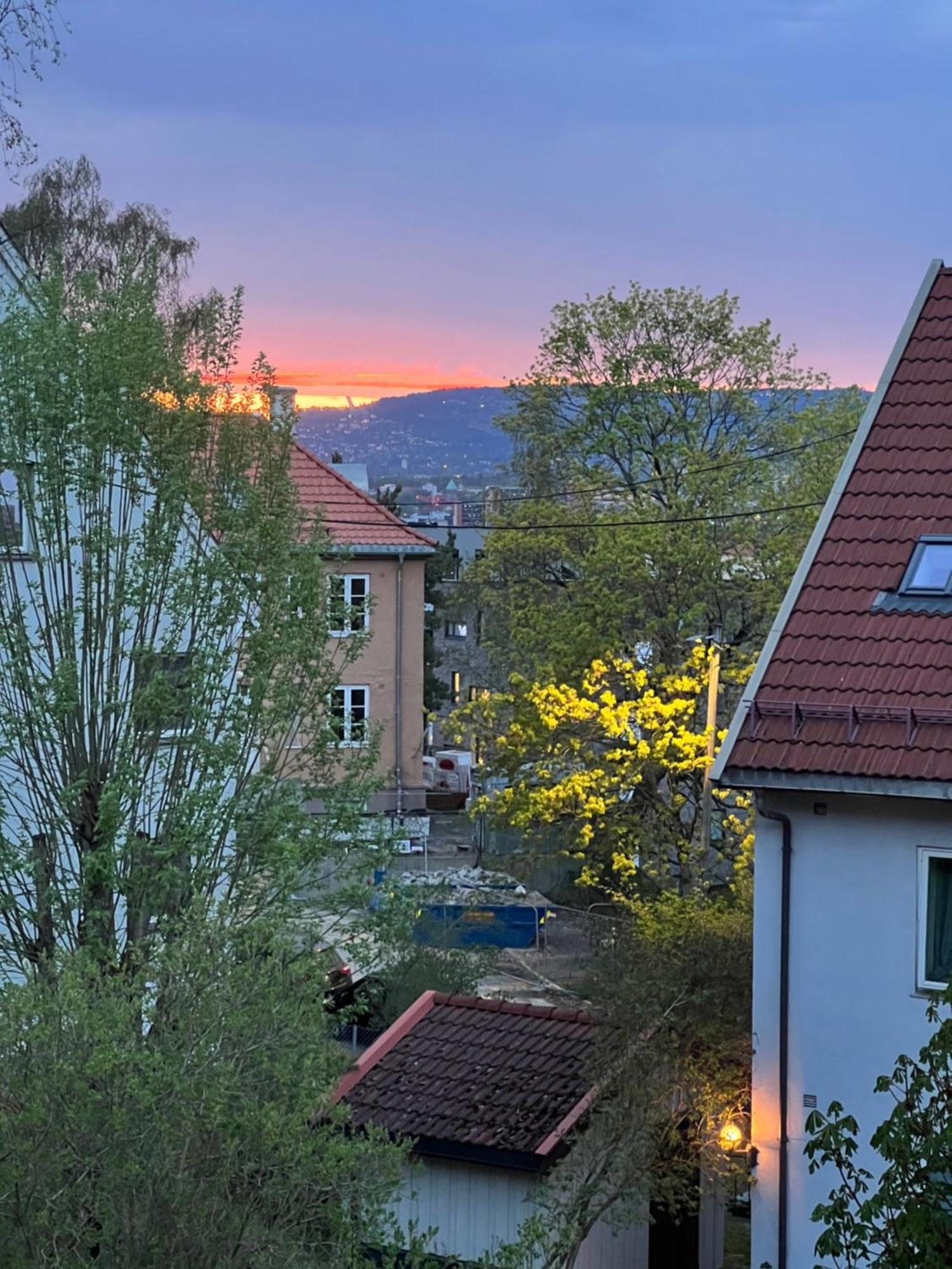 Cosy 10m To S Only Women Homestay
